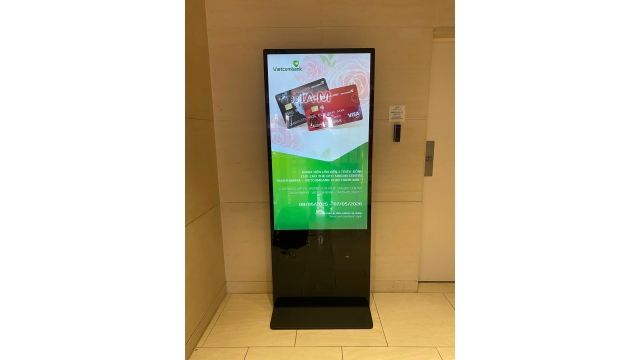 MÀN HÌNH CHÂN ĐỨNG 65 inch