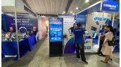 MÀN HÌNH CHÂN ĐỨNG SM-55DP